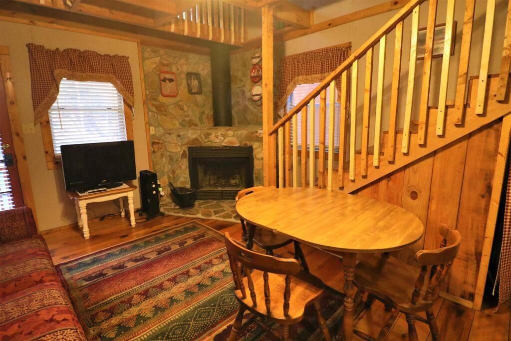 Mountain Cabin In Woods 3 Minutes To Helen #13 エクステリア 写真